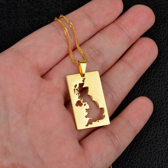 18k Gold Plated United Kingdom Map Necklace, United Kingdom Necklace, United Kingdom Flag, United Kingdom Pendant, United Kingdom Gifts