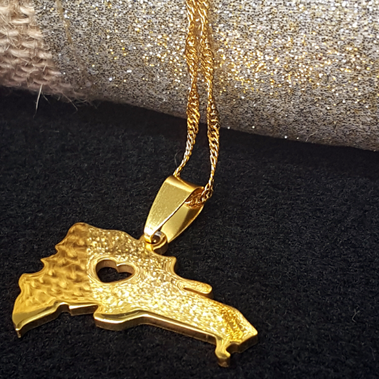 18K Gold Plated Dominican Map Heart Necklace