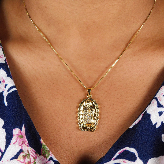 18K Gold Plated Virgin Mary Necklace / Gold Plated Religious Necklace / Christian Necklace / Baptism Jewelry / Virgin Mary Gift