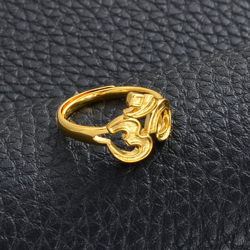 18K Gold Plated Om Pendant Ring / Hindu Ring / Yoga Meditation Jewelry / Spiritual Ring