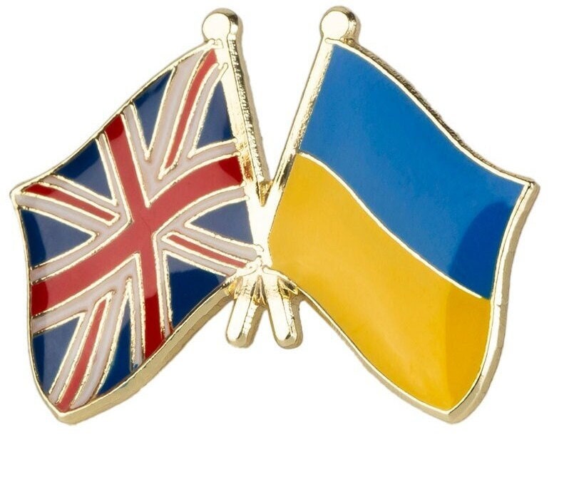 United Kingdom Ukraine Flag Lapel Pin / U.K Ukraine Flag Lapel Clothes /  Country Flag Badge / National Flag Brooch / Enamel Pins