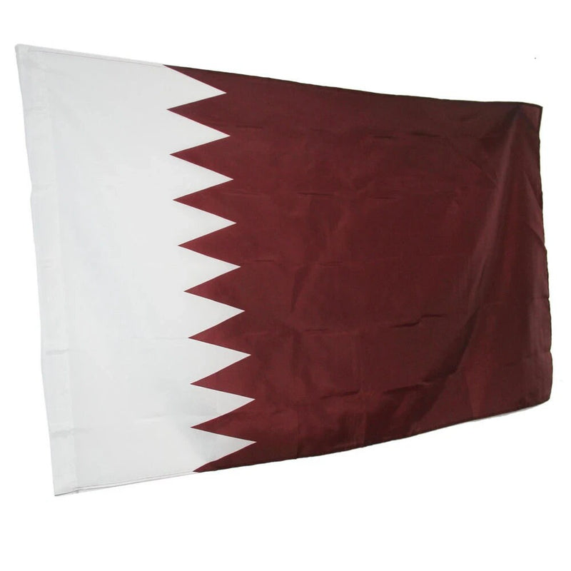 Large Qatar Flag / Large Qatar Art / Qatar Wall Art / Qatar Poster / Qatar Gifts / Qatar Map / Qatar Pendant / Qatar Necklace